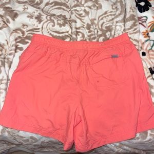 NWOT beach Columbia shorts. Only tried on, don’t fit anyone.